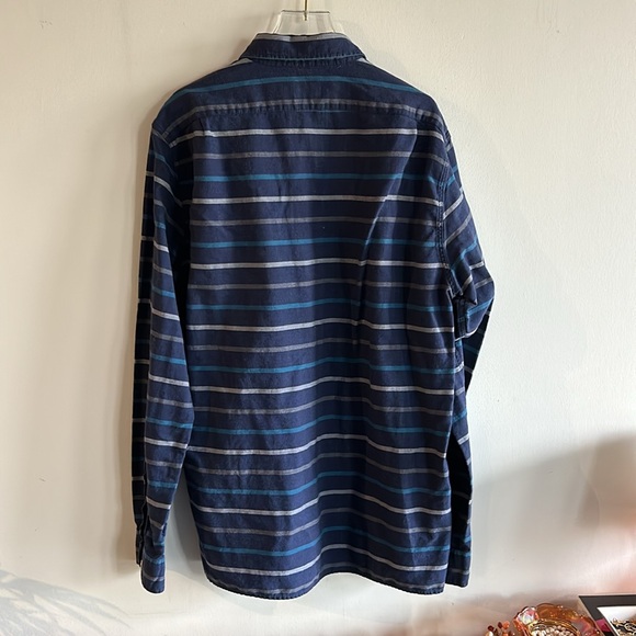 J Crew Quarter Button Up - Picture 4 of 4